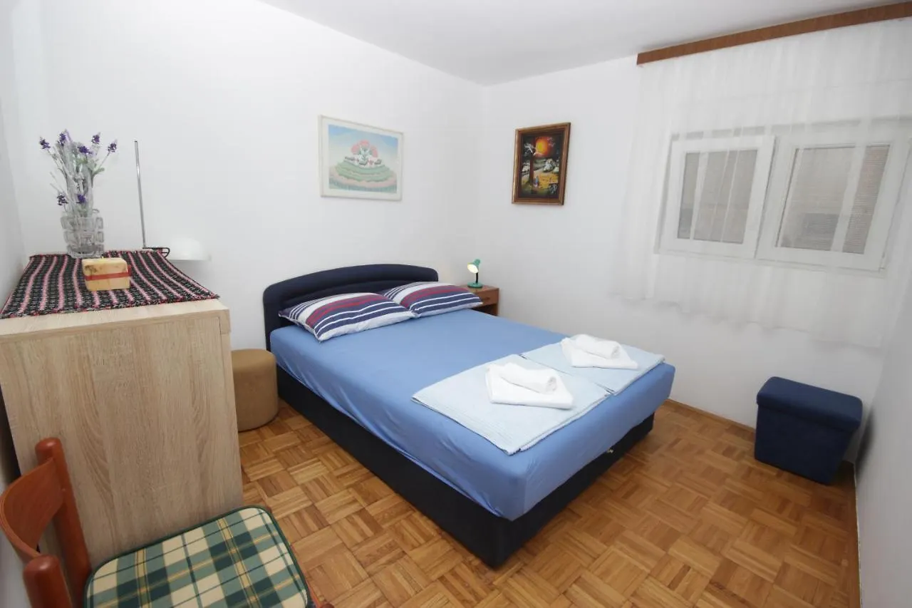 Apartment Vesna Premantura
